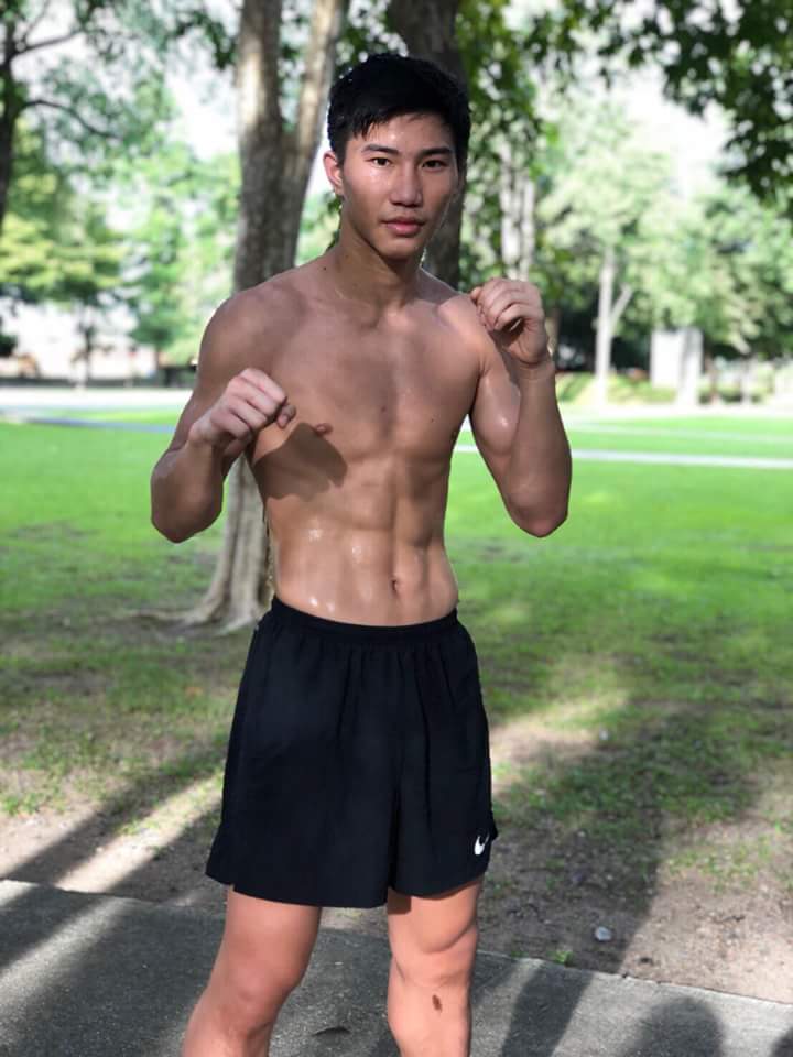 ตะวันฉาย นักมวยหล่อ