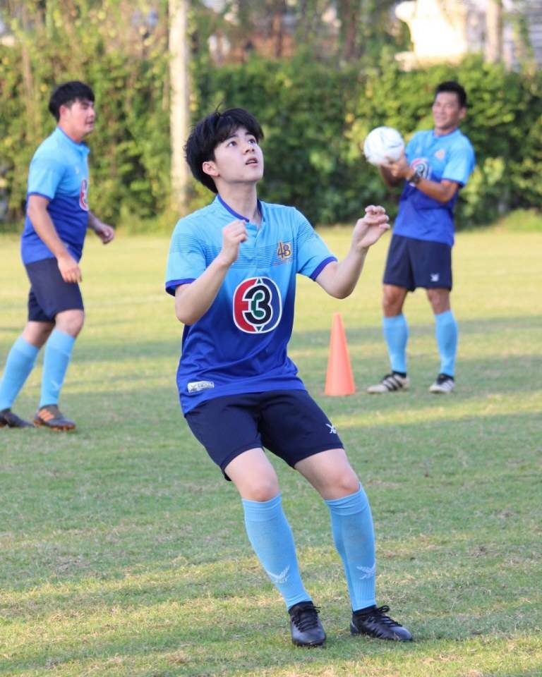 หล่อแชบขึ้นทุกวัน(น้องยอร์ช ยงศิลป์)นักแสดงชาวไทย สังกัดสถานีวิทยุโทรทัศน์ไทยทีวีสีช่อง 3 (๒)