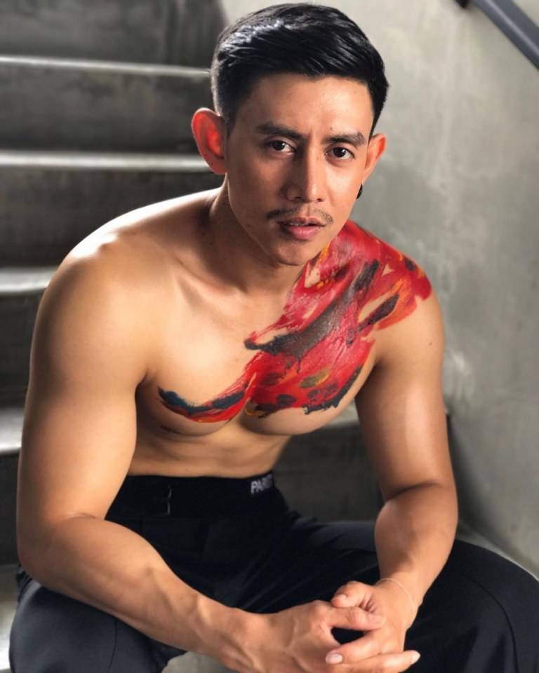 นายแบบหนุ่มนมใหญ่ค่ะ 2,828