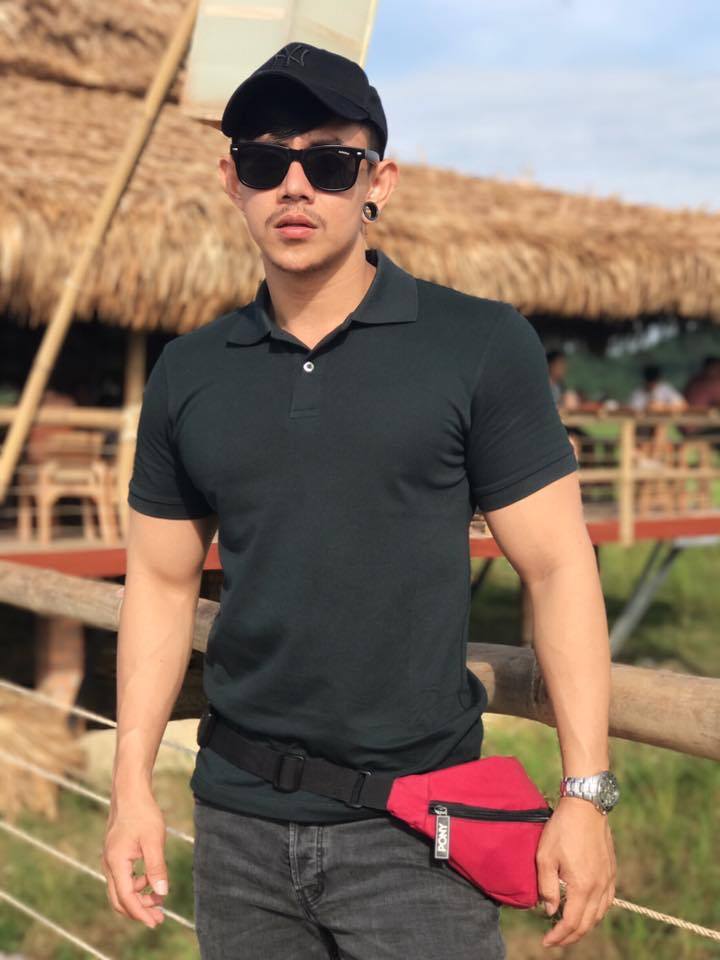 นายแบบหนุ่มนมใหญ่ค่ะ 2,828