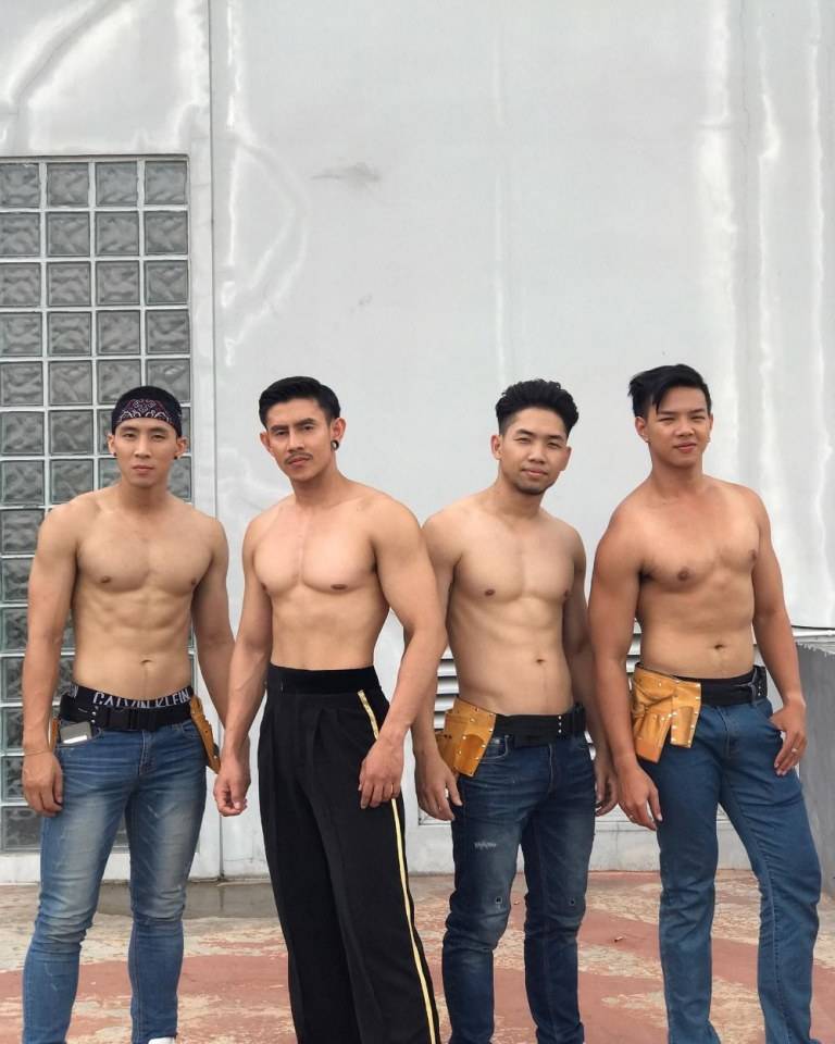 นายแบบหนุ่มนมใหญ่ค่ะ 2,828