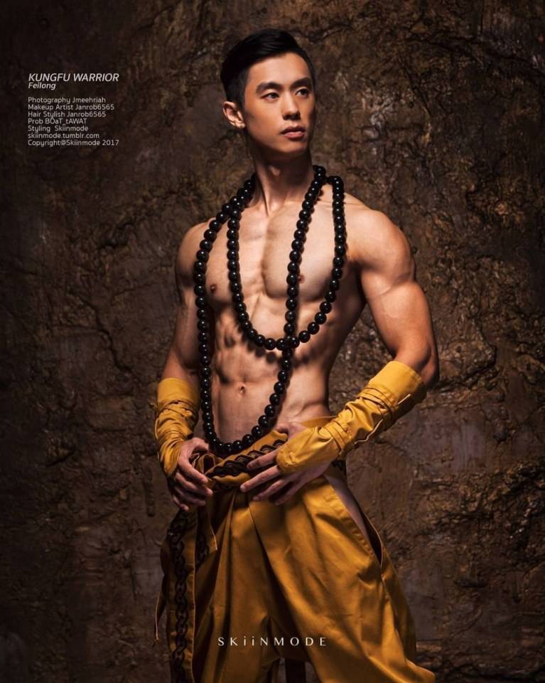 ถอดโชว์เรือนร่าง 2296
