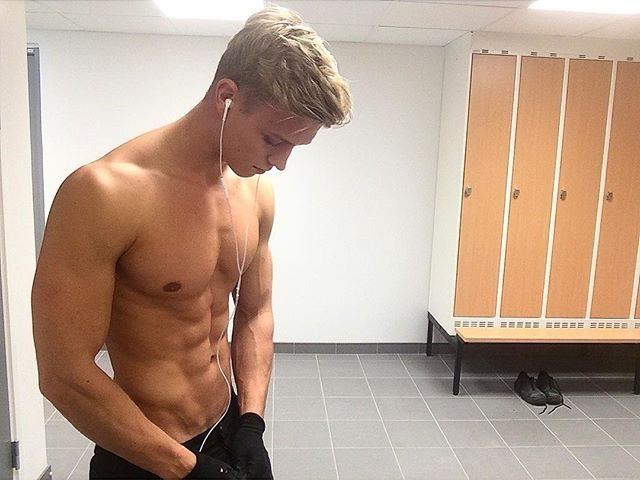 male body 100