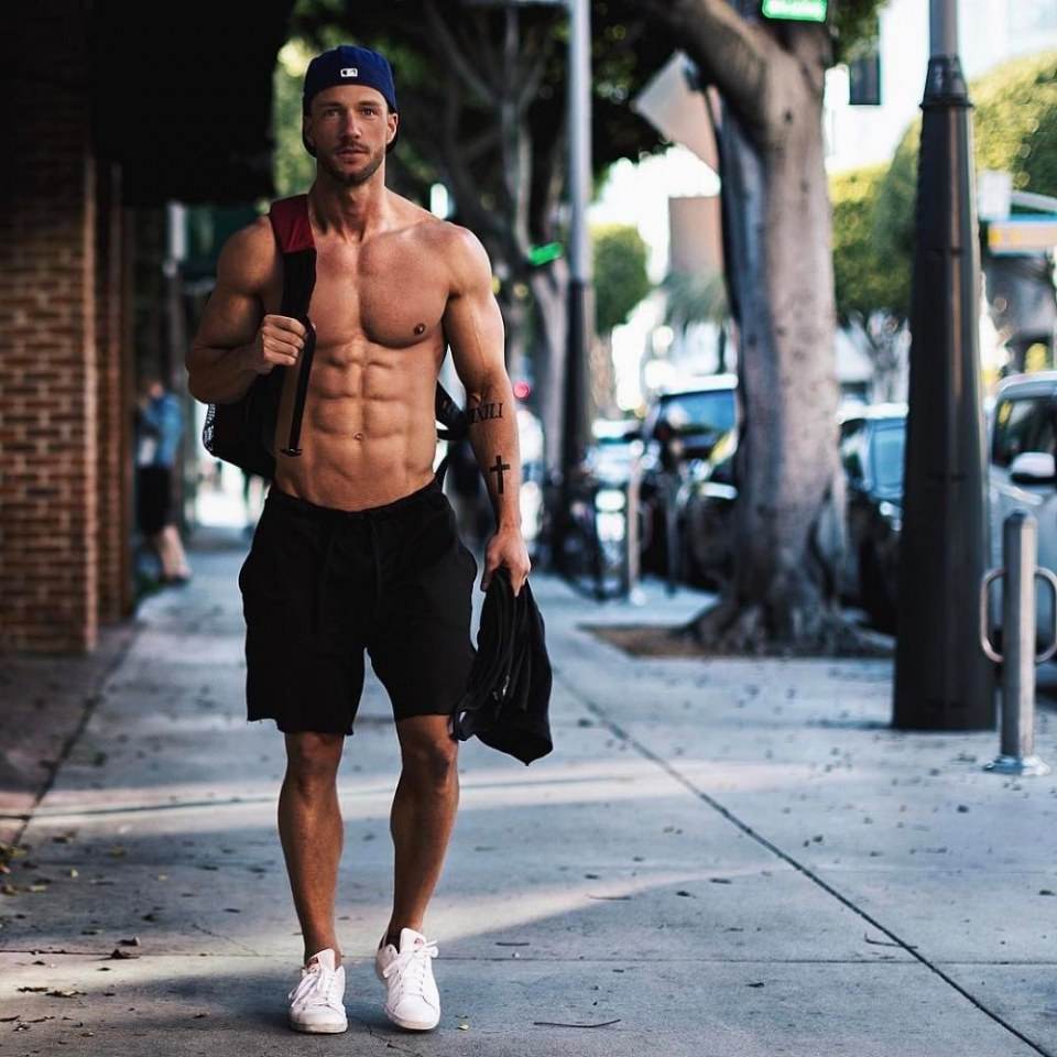 male body 100