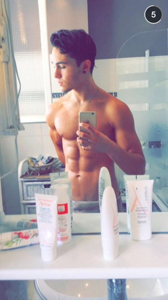 male body 102