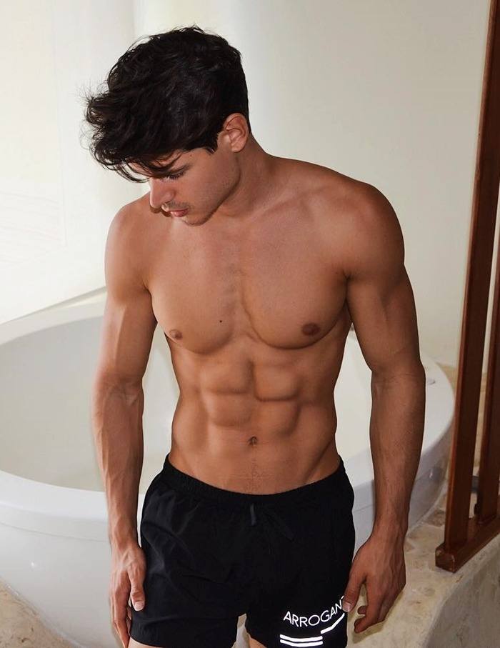 male body 102