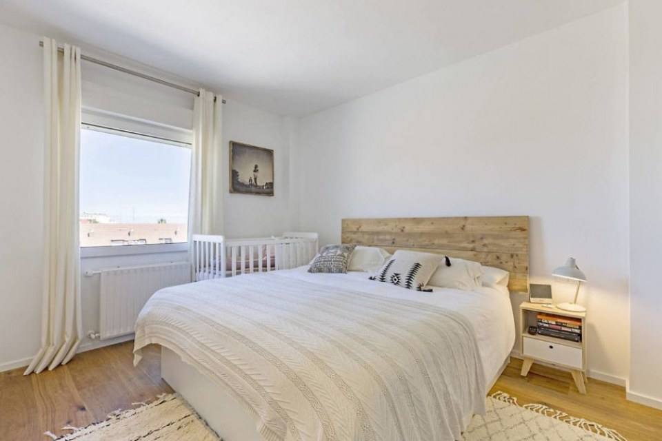Apartment Redesign by QBarquitectos