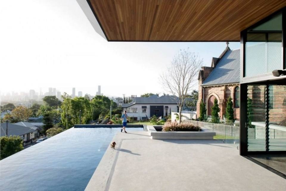 Church House by DAH Architecture