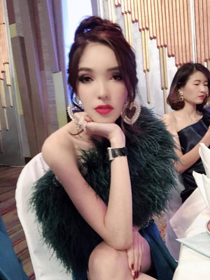 สวยหรูดูแพง กระเทยเอมมี่ รัชฎา