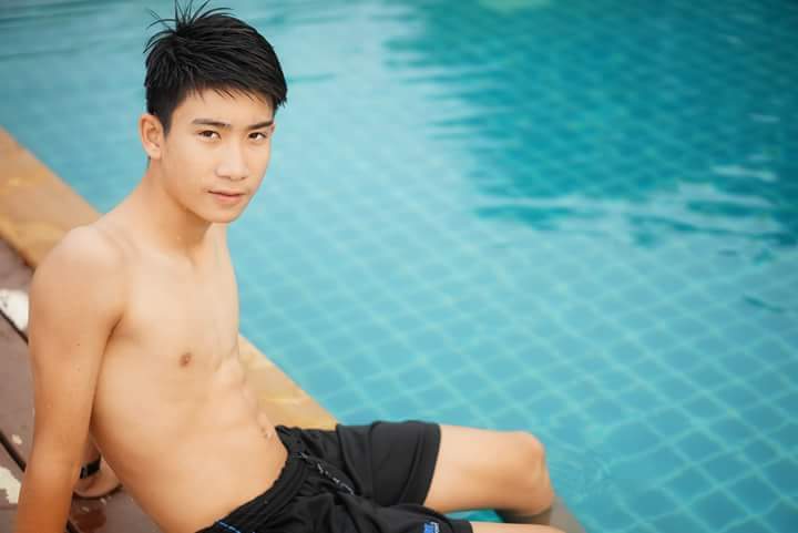 ร้อนๆมาอาบน้ำกัน