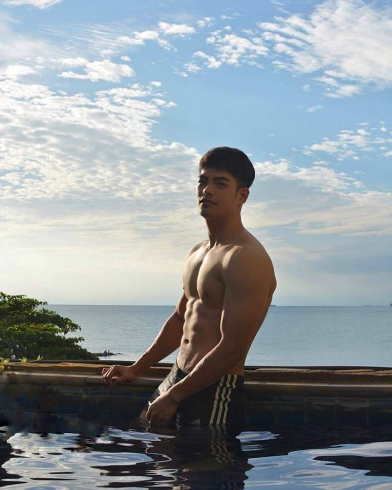 หล่อ งานดี หนุ่มเบียร์คนนี้ พี่ว่าเริ่ดนะ