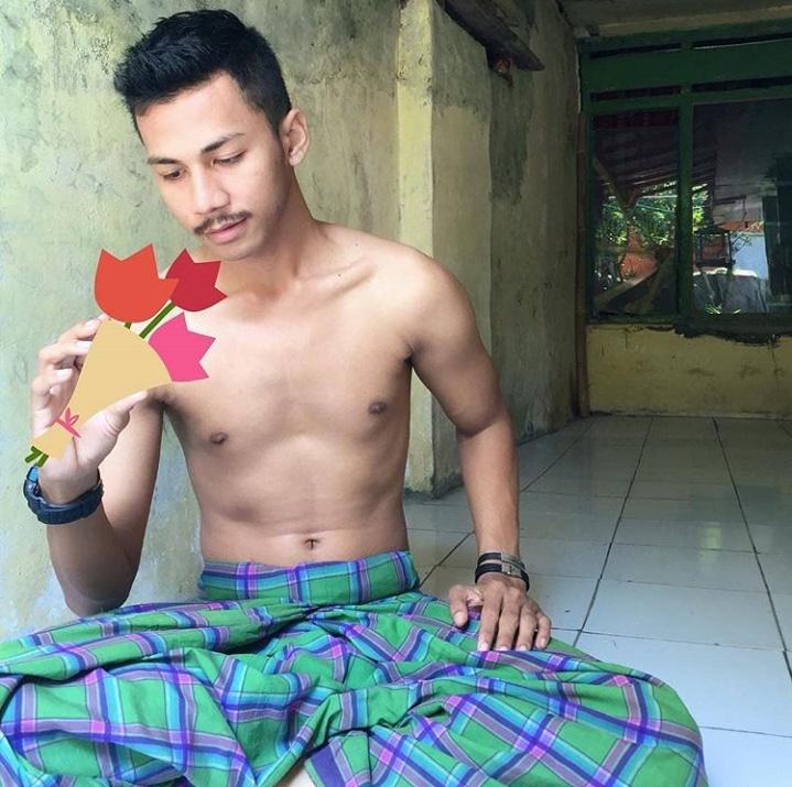 ดีต่อใจ#192(ผ้าขาวม้าผืนเดียว..เสียวทั้งซอย)