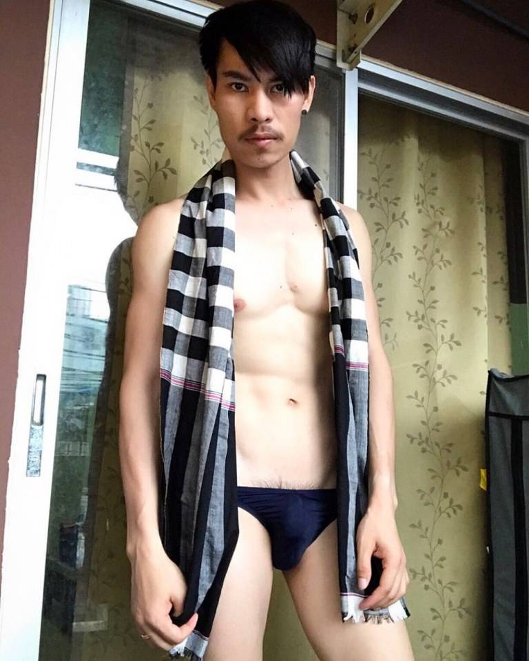 ดีต่อใจ#192(ผ้าขาวม้าผืนเดียว..เสียวทั้งซอย)