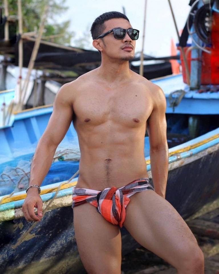 ดีต่อใจ#192(ผ้าขาวม้าผืนเดียว..เสียวทั้งซอย)