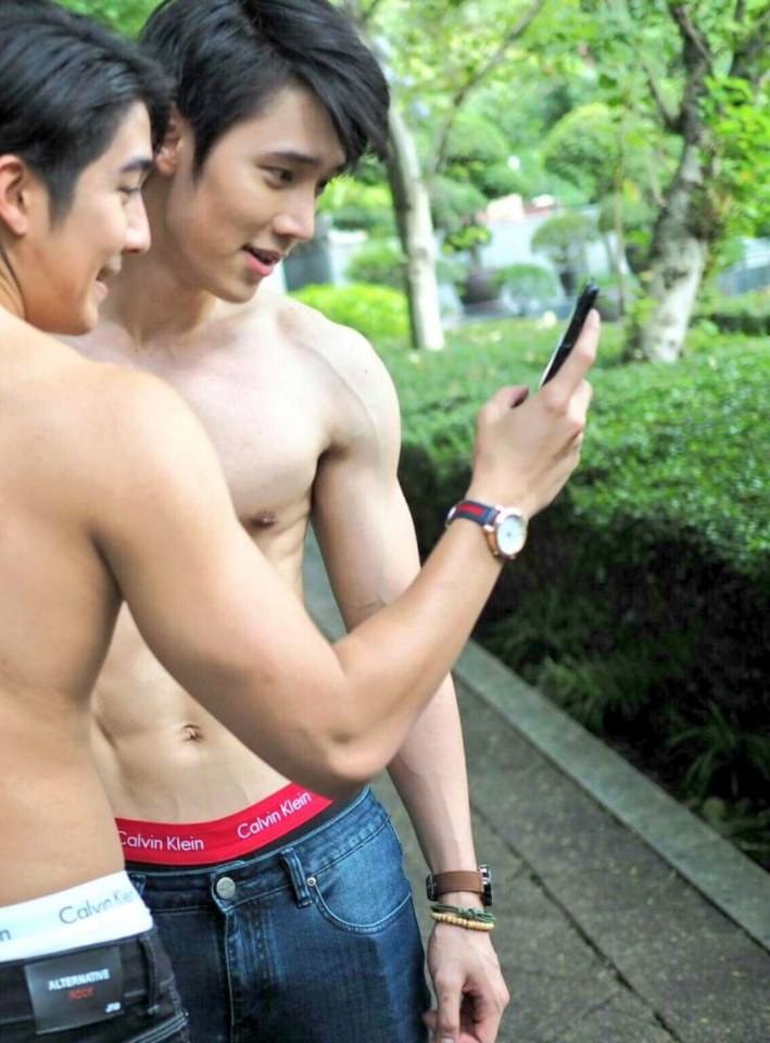 ชอบกดไลค์ ใช่กดโหวต 4
