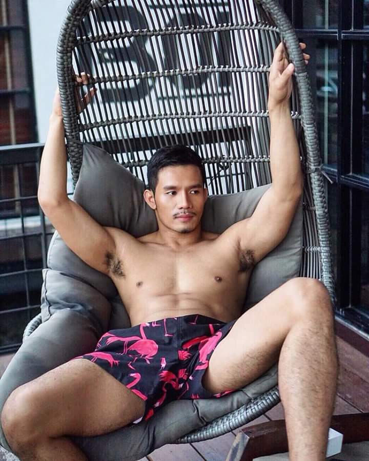 ชอบกดไลค์ ใช่กดโหวต 6