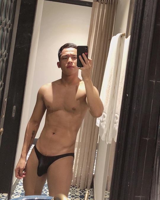 ชอบกดไลค์ ใช่กดโหวต 6