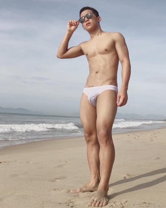 ชอบกดไลค์ ใช่กดโหวต 8