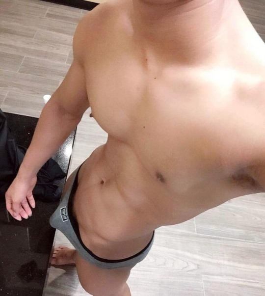 ชอบกดไลค์ ใช่กดโหวต 8