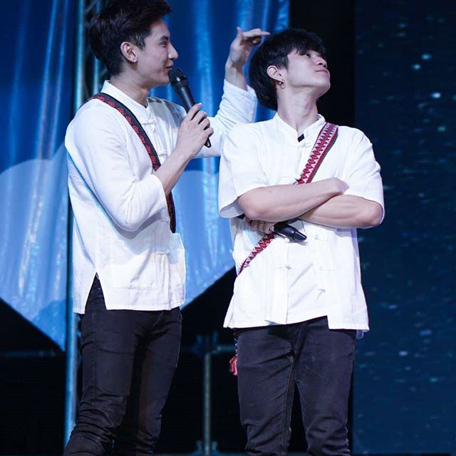 หลงไหลสองคนนี้ อยากให้อู๋จุนเฟียตมีละครคู่กันอีกอยากเห็นฉากฮักดุเดือดเผ็ดมันแชบๆฟินๆ หุ่นดีทังคู่>>