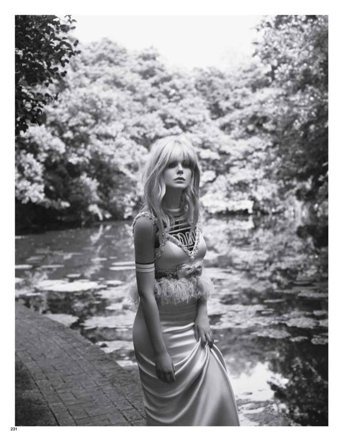 Elle Fanning @ Vogue Japan November 2018