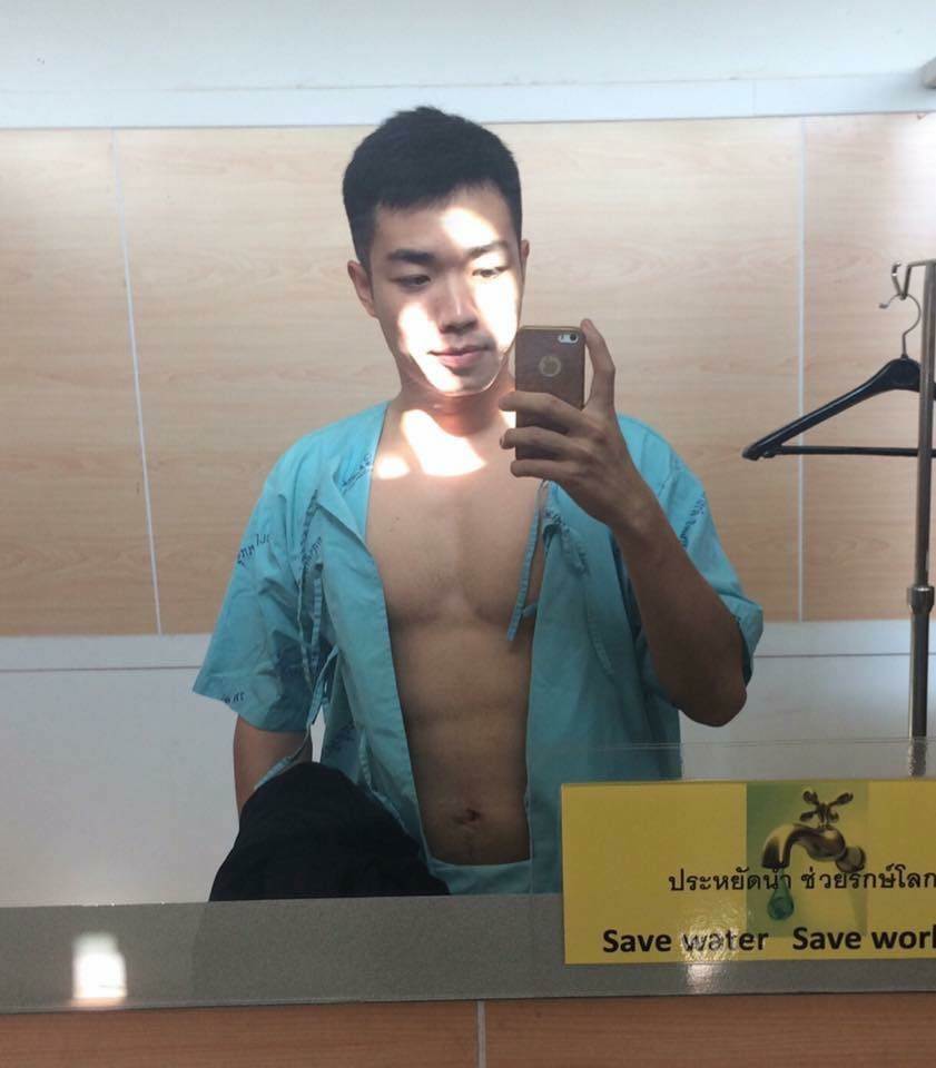 คนไหนบังอาจรูดซิปหรือติดกระดุม  โดนตีแน่ค่ะ 3,066