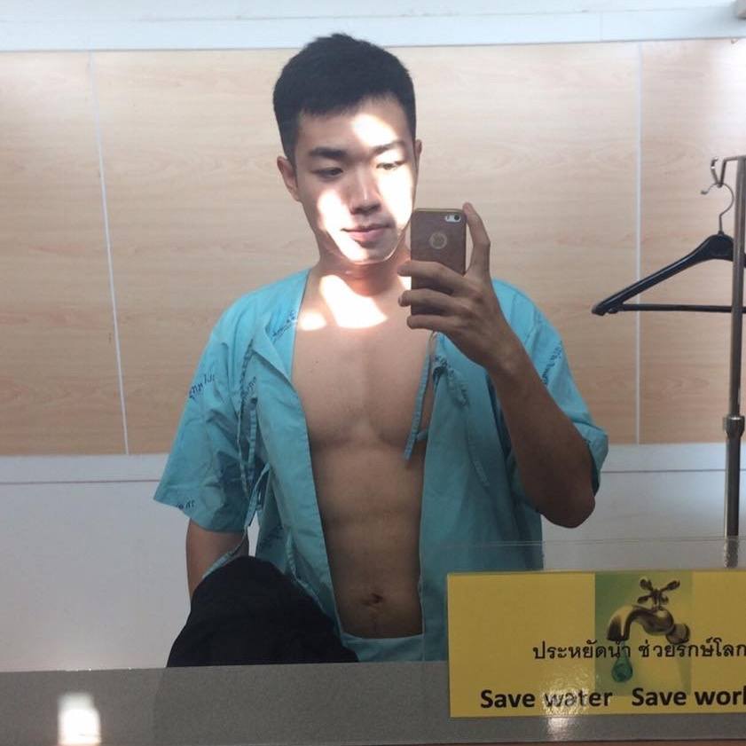 คนไหนบังอาจรูดซิปหรือติดกระดุม  โดนตีแน่ค่ะ 3,066