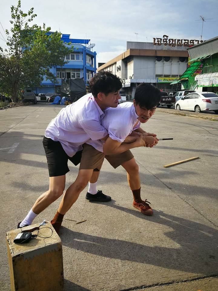 ผู้ชายเขาเล่นกัน  3,071
