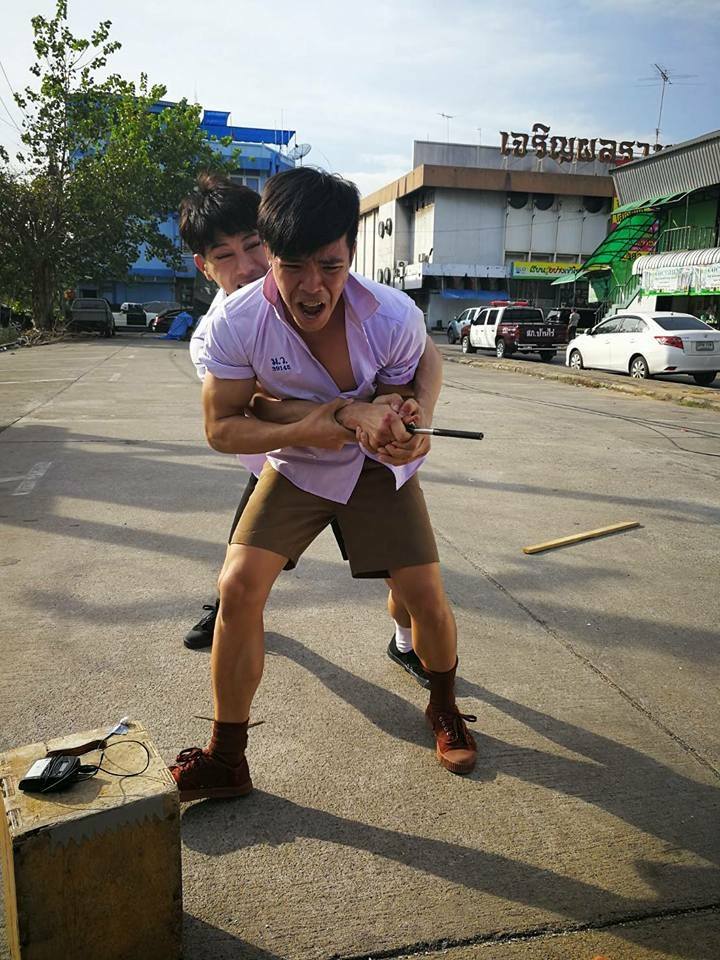 ผู้ชายเขาเล่นกัน  3,071