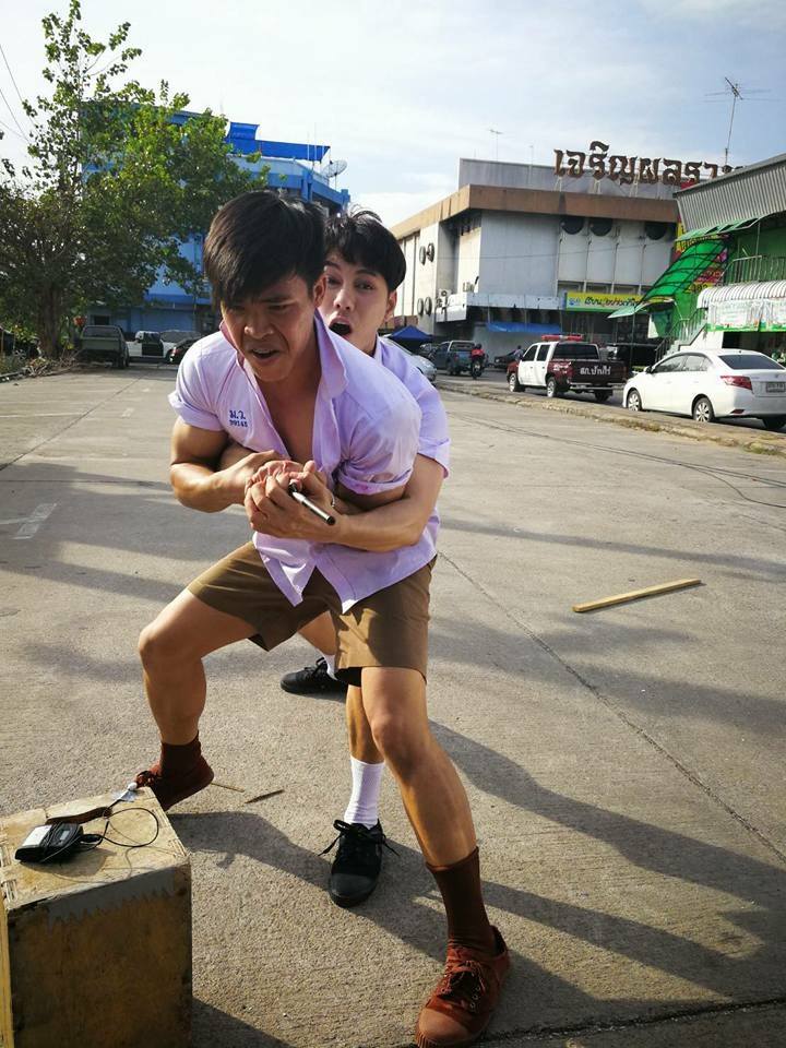 ผู้ชายเขาเล่นกัน  3,071