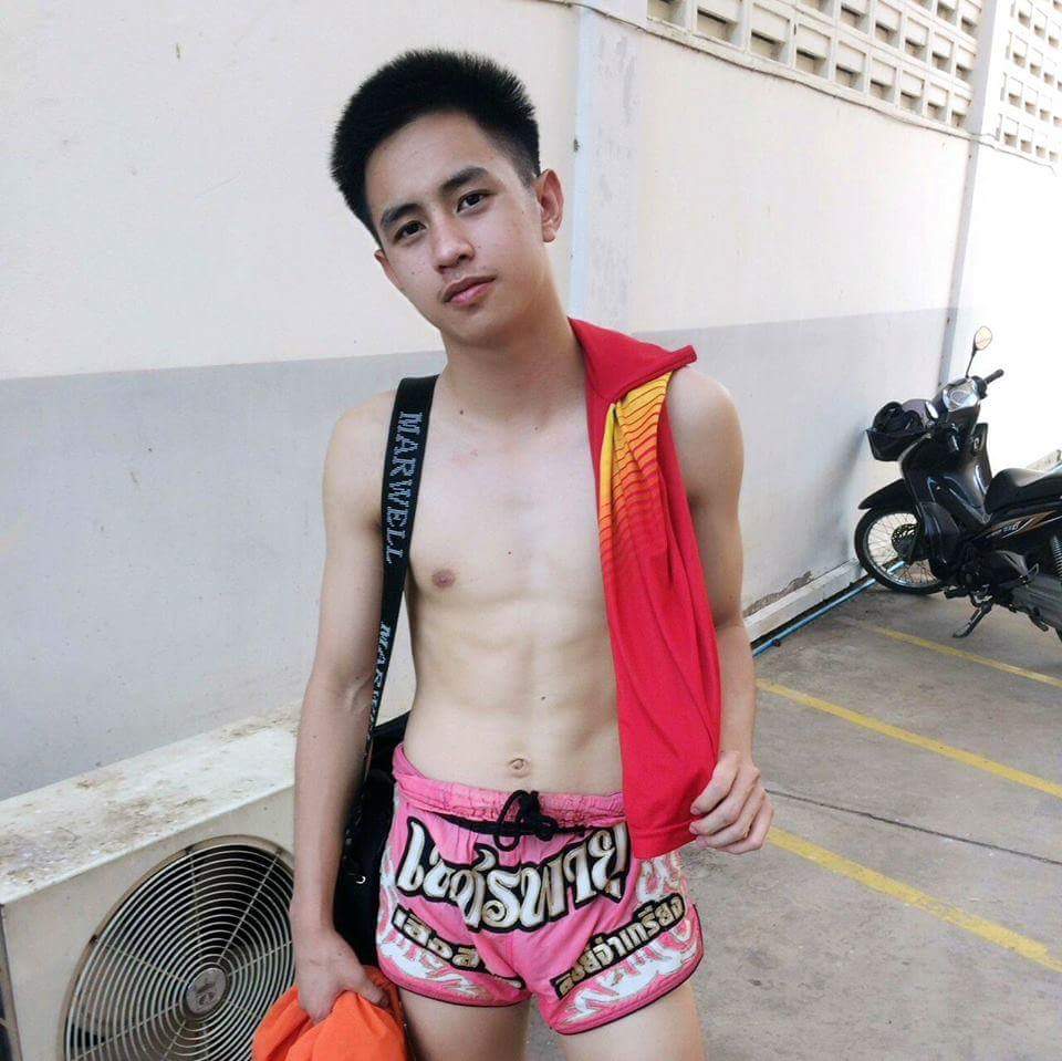 หล่อๆ
