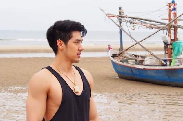 หล่อ หุ่นดี ธ๊อป ณฐนน พี่ว่างานดีอยู่นะ