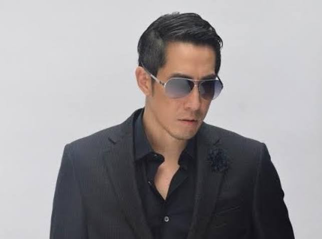 เจ เจตริน