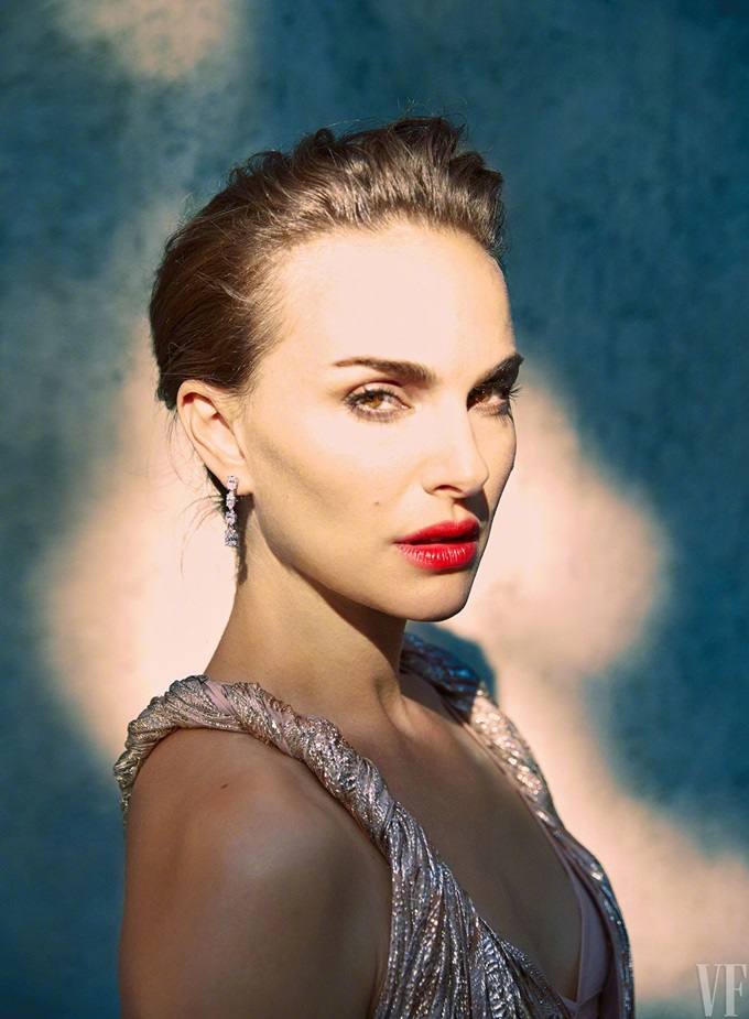Natalie Portman @ Vanity Fair December 2018