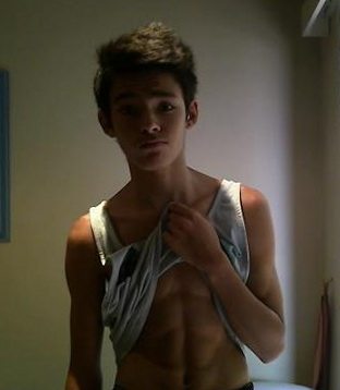 ใสๆ...ไม่เล็กนะครับ