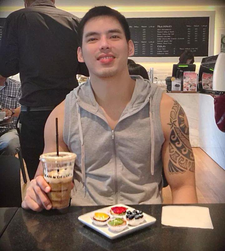 รักหนุ่มปินอย