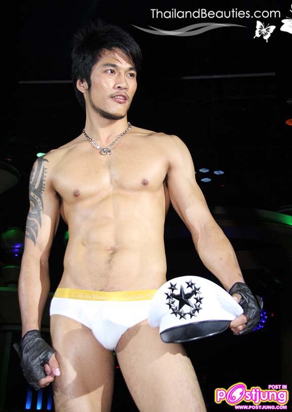 รวมภาพ โก้ พีรวิชญ์ ( ถ้าซ้ำขออภัย )