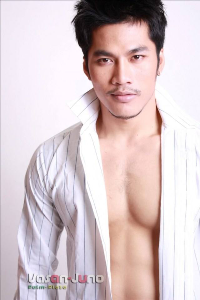รวมภาพ โก้ พีรวิชญ์ ( ถ้าซ้ำขออภัย )