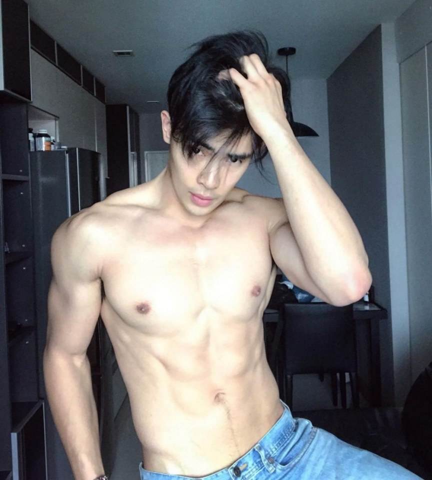 ซันนาย..ขาวรักแร้ดกแซ่บ