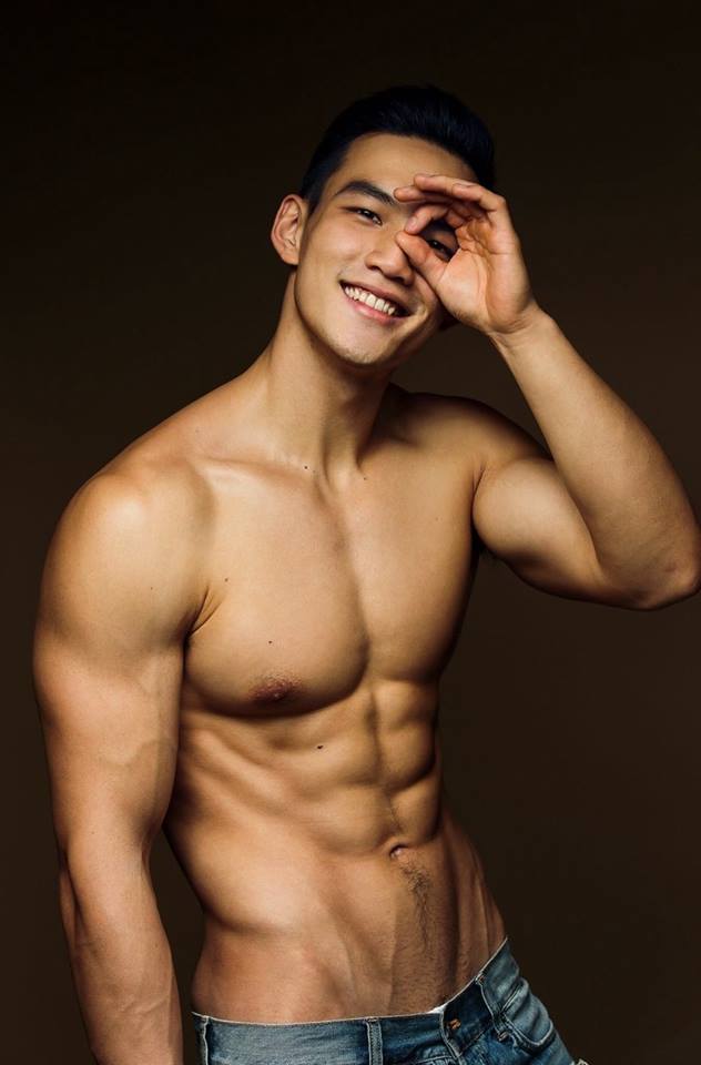 I love Asian hunks