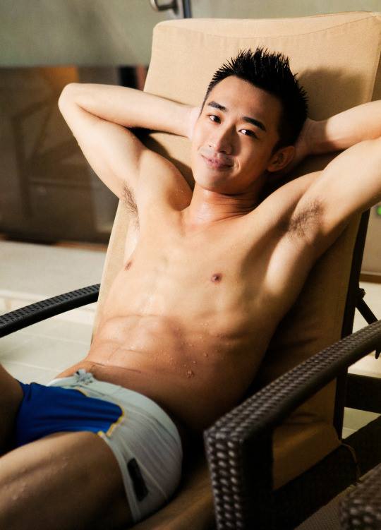 I love Asian hunks