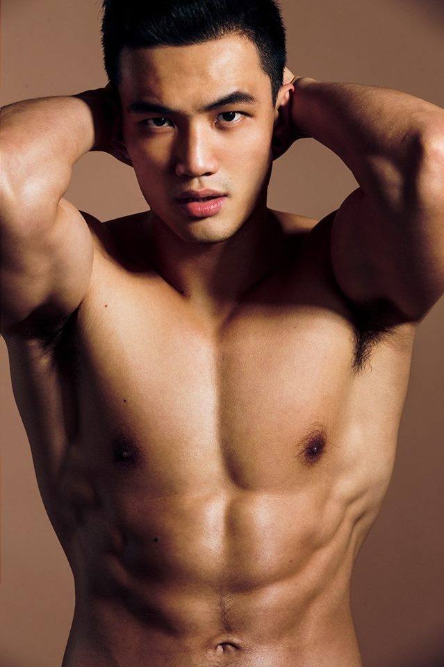 I love Asian hunks