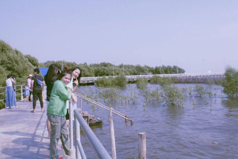 สถานตากอากาศบางปู จ.สมุทรปราการ