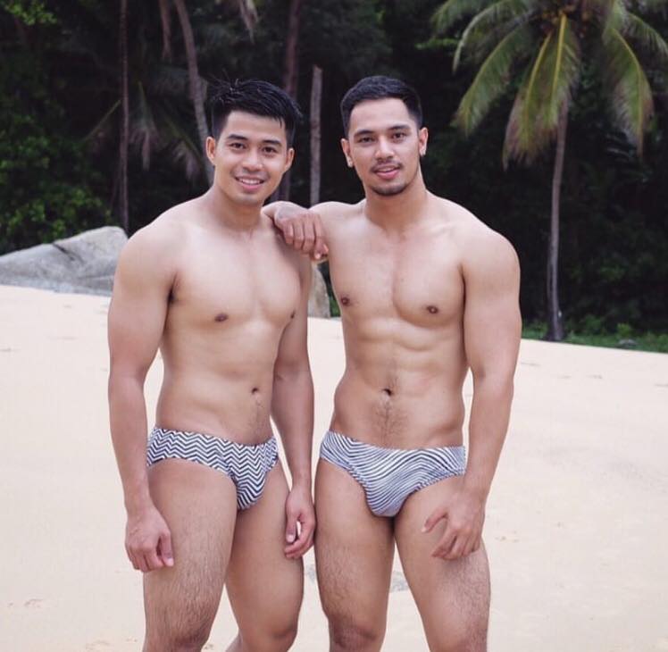 มาทีละสอง ทีละสาม