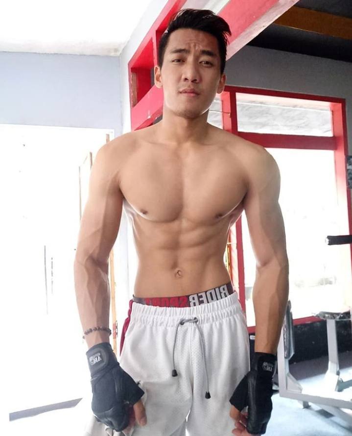 ดีต่อใจ#298(ต่อยมวย..กับหนุ่มหล่อ)