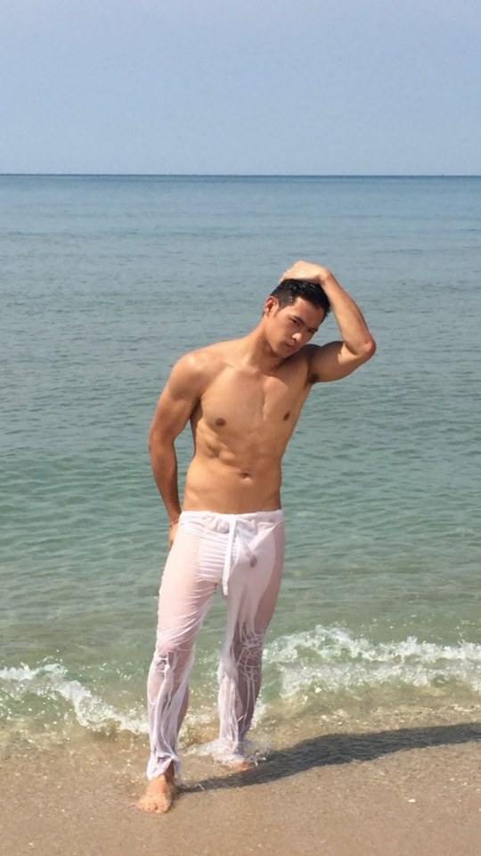 ชวนเธอไป...ลอยกระทง