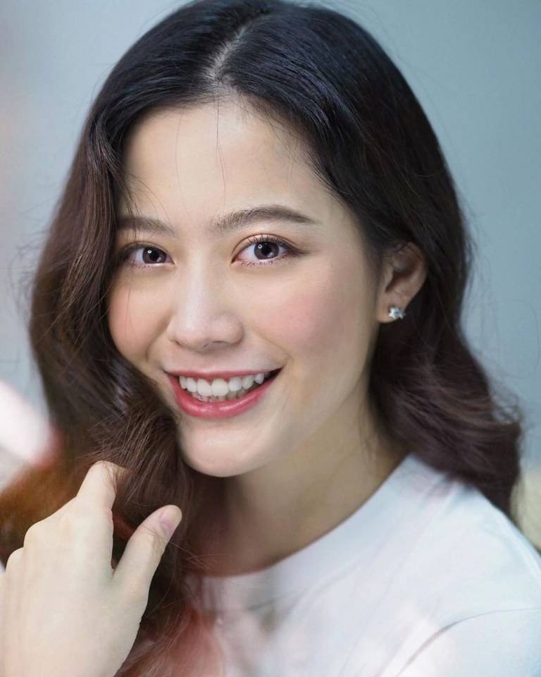 ฟรัง นรีกุล YouTube channel:laohaifrung