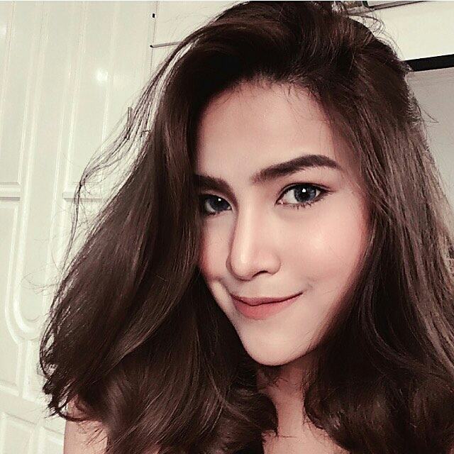 แต้งกิ้ว ศิลป์ชนกYouTube channel:babe's world