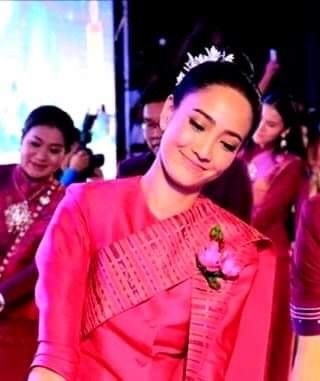 แต้ว ณฐพร งานลอยกระทงที่ร้อยเอ็ด2561