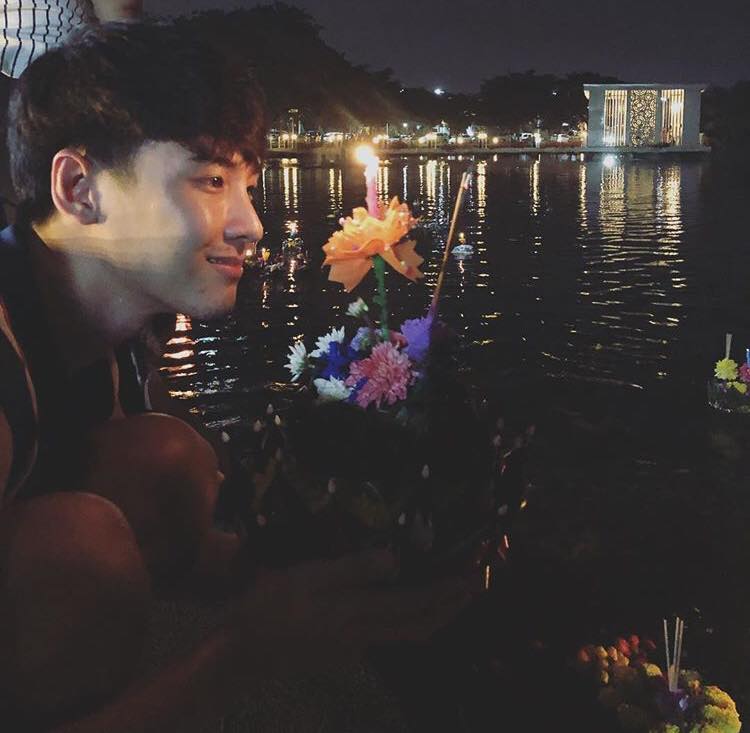 หนุ่มหล่อ ลอยกระทง2019
